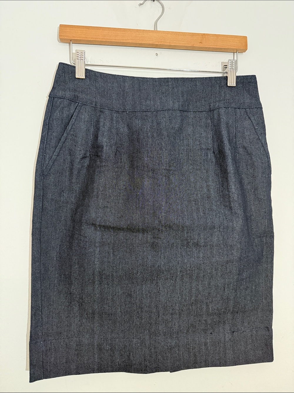 Boston Proper Dark Navy Denim Pencil Skirt Business Casual Versatile Minimalist